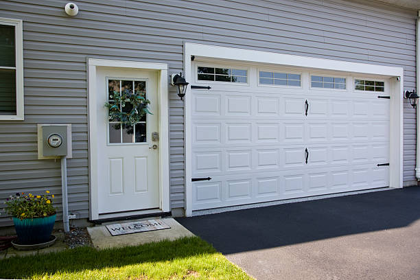 24/7 Emergency Garage Door Panel Replacement experts in Montgomery, PA